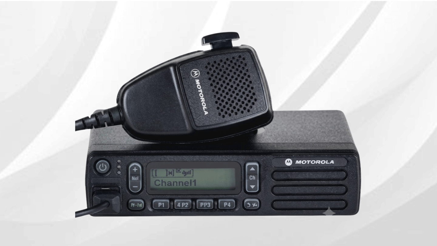 Radio Komunikasi Motorola XiR M3688 VHF/UHF 45 Watt